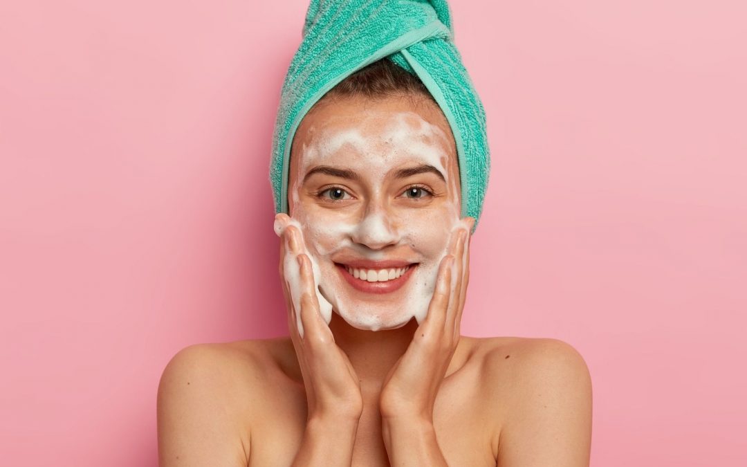 Les nettoyants mousse coréens : douceur et efficacité